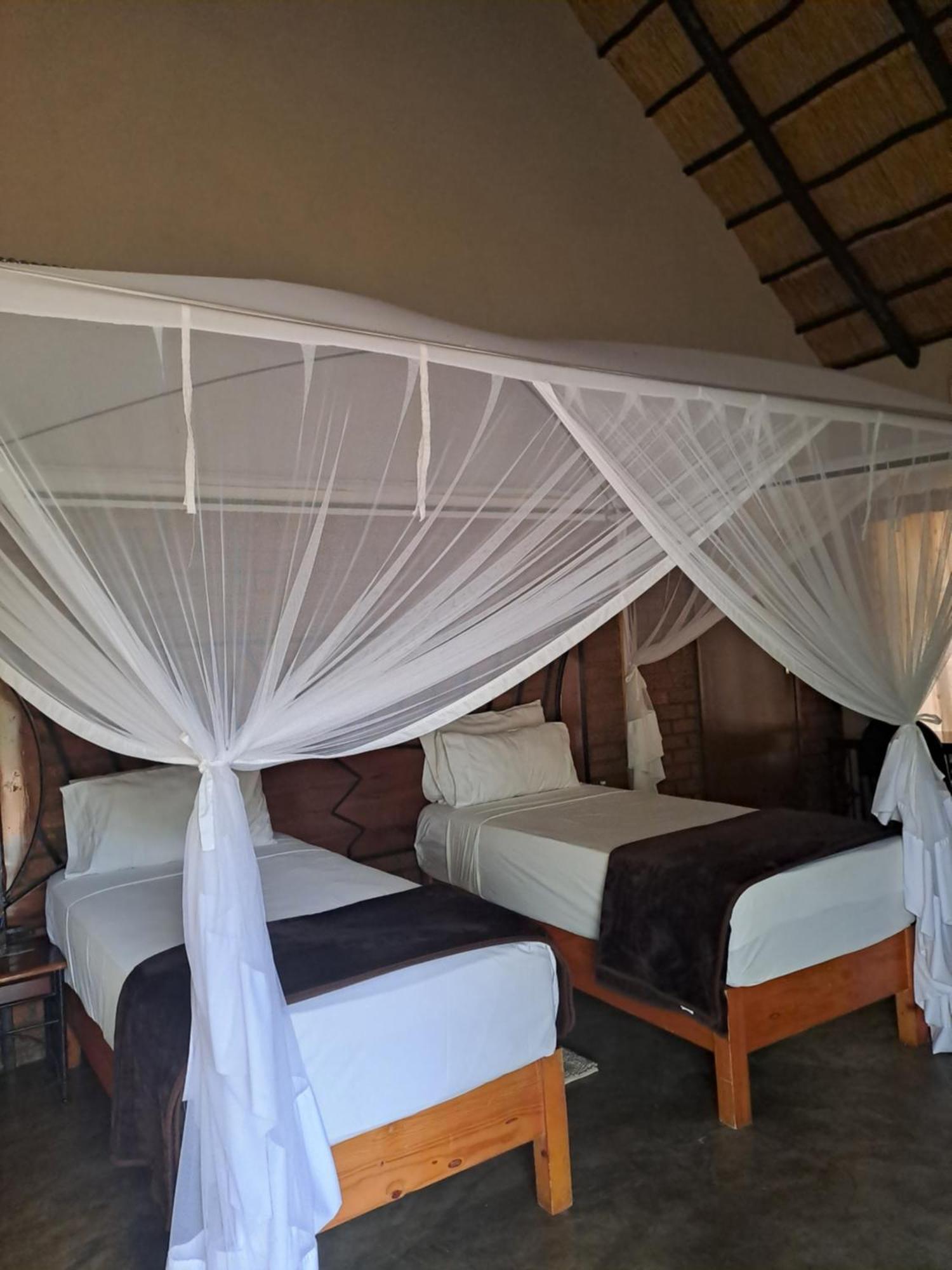 Irock Lodge Victoria Falls Zewnętrze zdjęcie