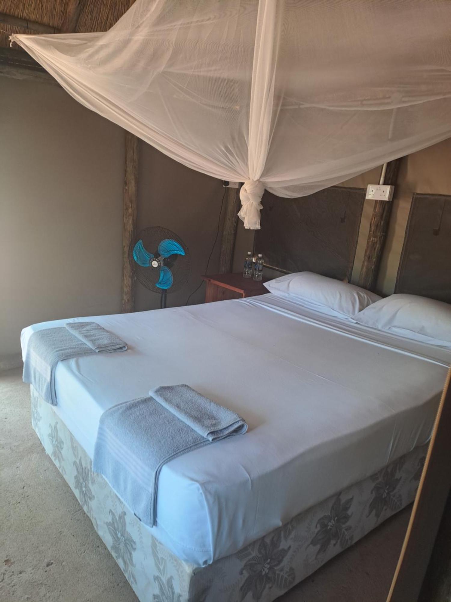 Irock Lodge Victoria Falls Zewnętrze zdjęcie