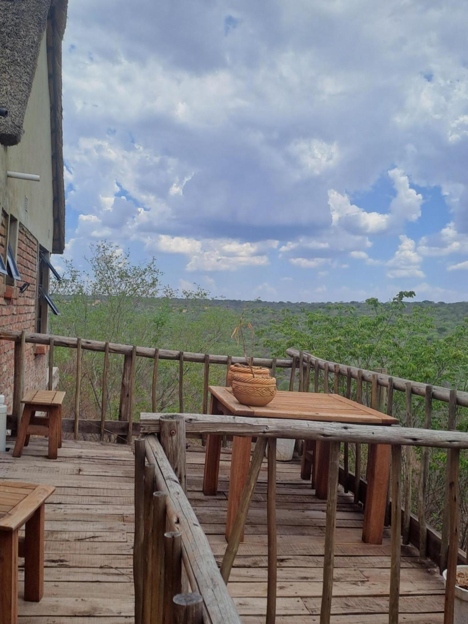 Irock Lodge Victoria Falls Zewnętrze zdjęcie