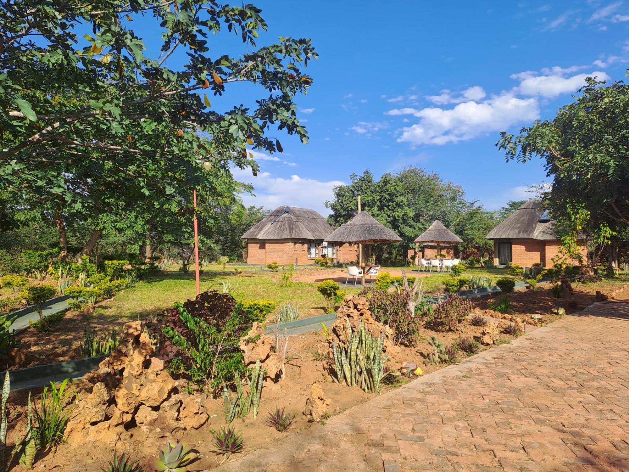 Irock Lodge Victoria Falls Zewnętrze zdjęcie
