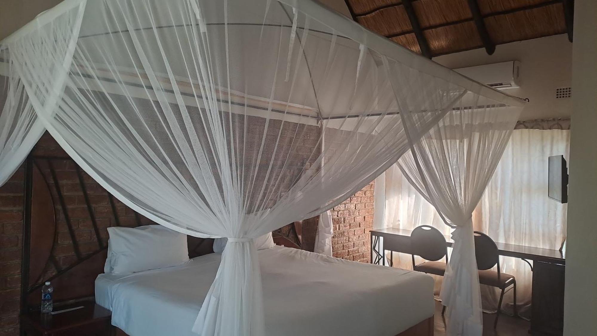 Irock Lodge Victoria Falls Zewnętrze zdjęcie
